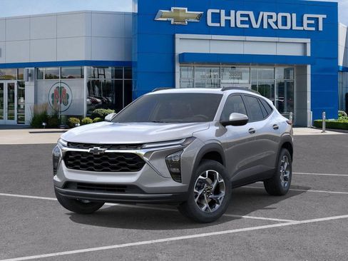 New 2026 Chevrolet Trax LT image 6