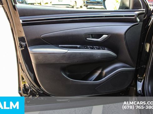 Used 2023 Hyundai Tucson SE image 37