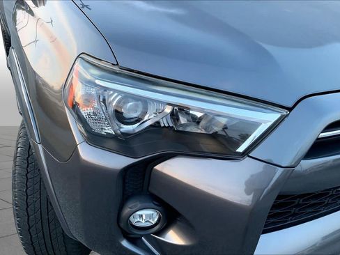 Used 2021 Toyota 4Runner SR5 RWD image 26