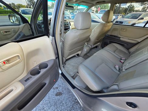 Used 2007 Toyota Highlander Limited FWD image 14
