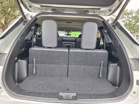 Used 2024 Mitsubishi Outlander SE Black Edition image 23