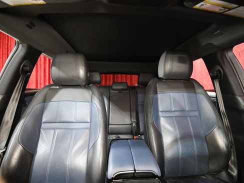 Used 2020 Land Rover Range Rover Evoque R-Dynamic SE AWD/4WD image 24