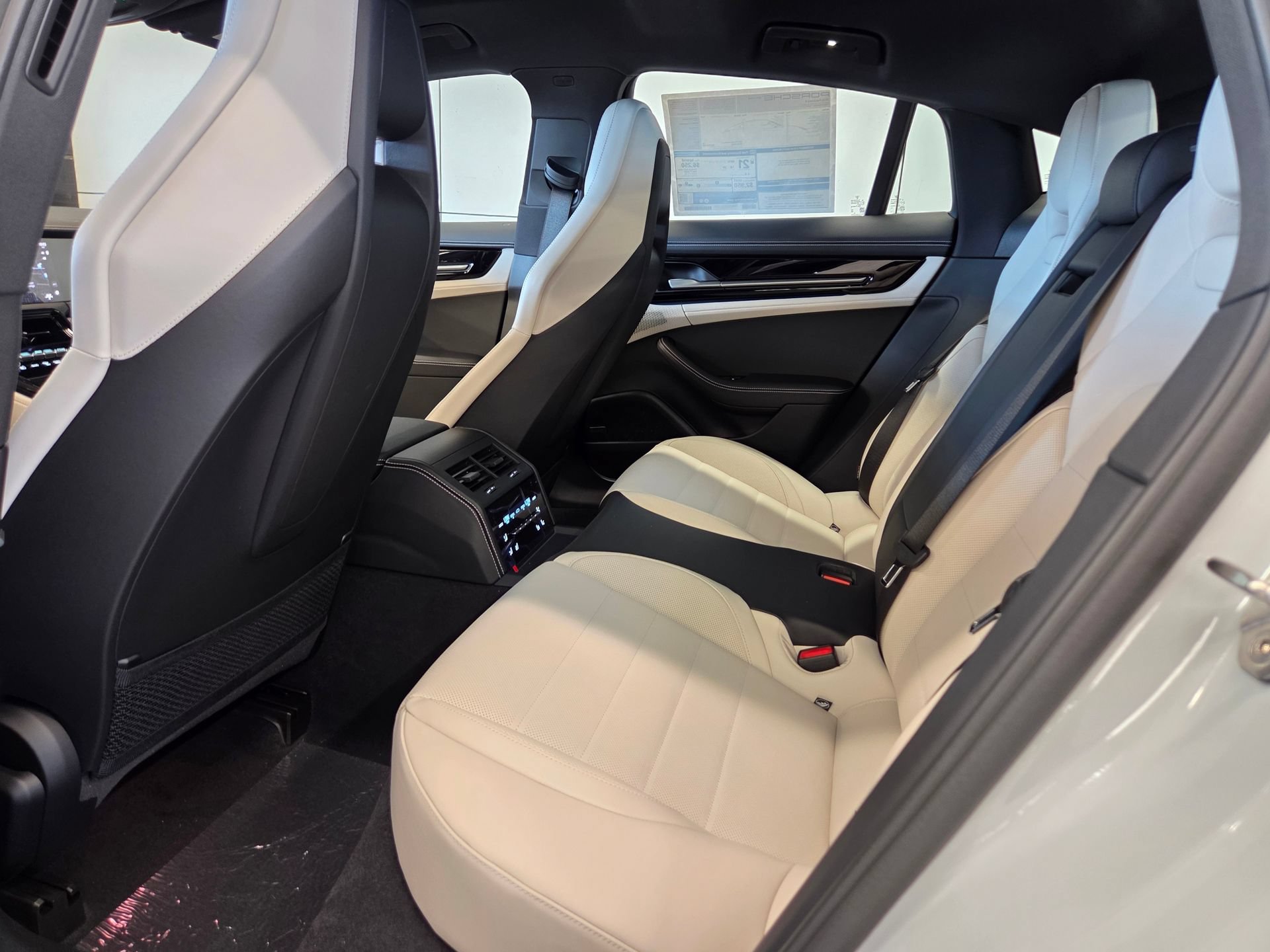 New 2026 Porsche Panamera 4 AWD/4WD image 11