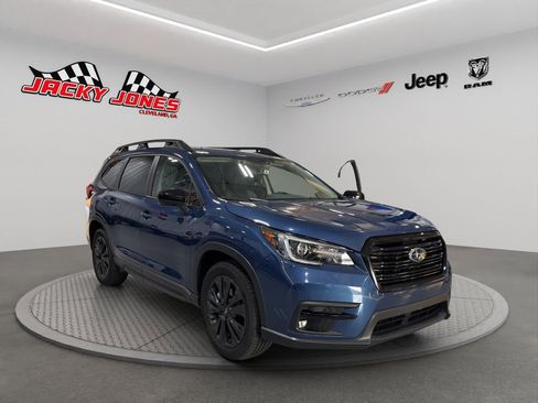 Used 2022 Subaru Ascent Onyx Edition image 12