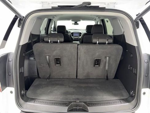 Used 2023 GMC Acadia SLE w/ Driver Convenience Package image 37