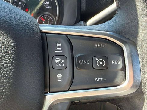 Used 2025 RAM 2500 Big Horn AWD/4WD image 37