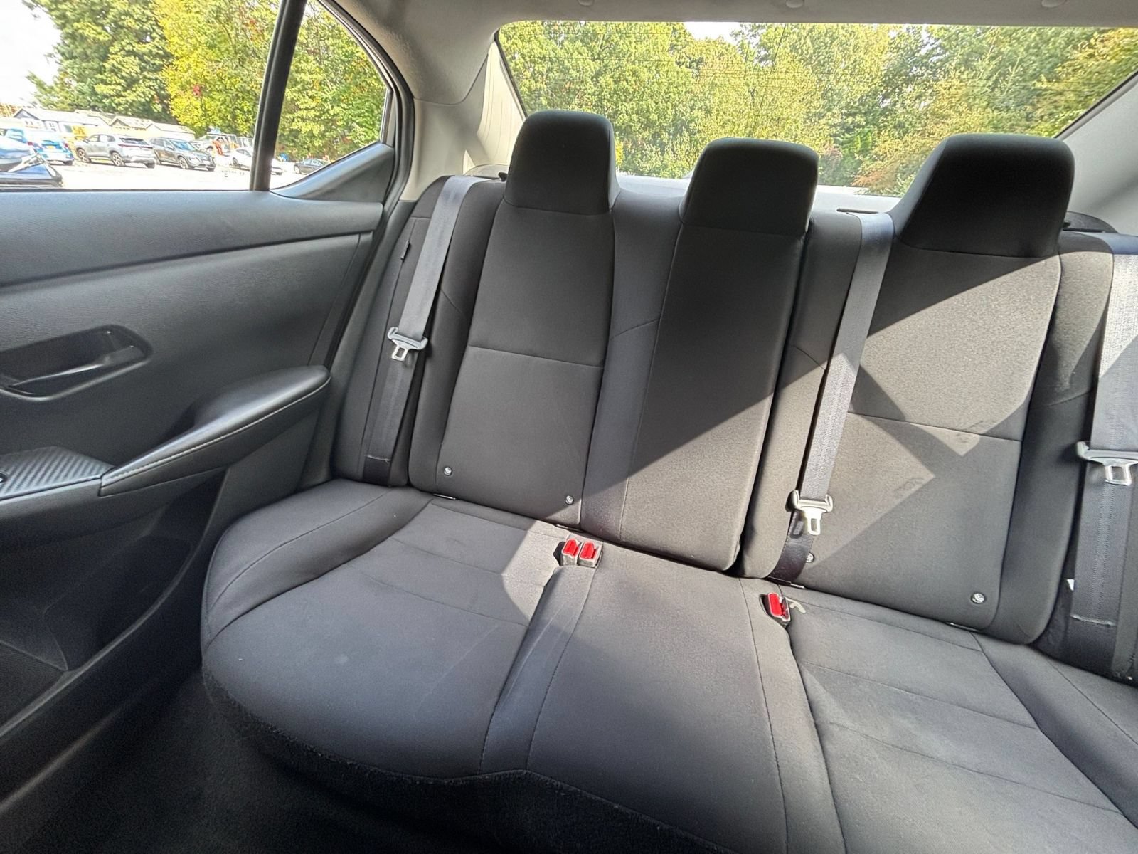 Used 2025 Nissan Sentra S FWD image 39