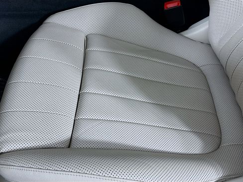 Used 2023 Mercedes-Benz E 450 4MATIC Coupe image 25