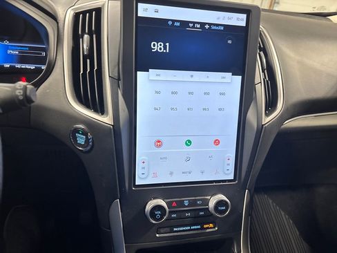 Used 2022 Ford Edge SEL w/ Convenience Package image 19