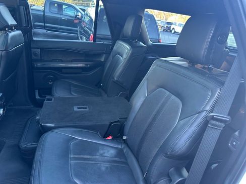 Used 2018 Ford Expedition Limited w/ Equipment Group 302A image 28