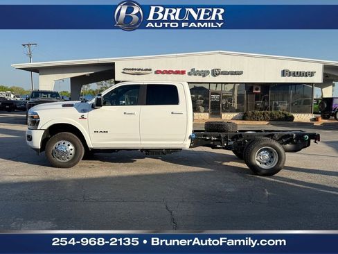 New 2026 RAM 3500 Big Horn w/ Laramie Trim Package image 8
