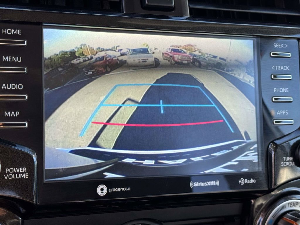 Used 2021 Toyota 4Runner Venture w/ Moonroof Package AWD/4WD image 4