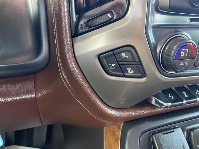 Used 2019 Chevrolet Silverado 3500 High Country w/ Duramax Plus Package AWD/4WD image 33
