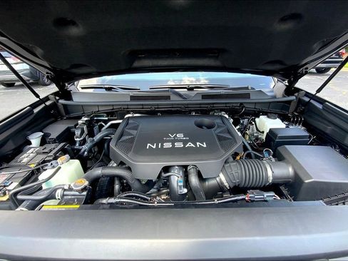 New 2025 Nissan Armada SV image 5