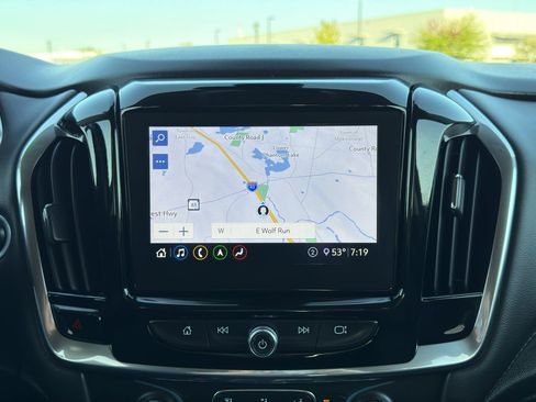 Used 2021 Chevrolet Traverse RS AWD/4WD image 24