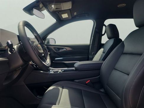 New 2026 Chevrolet Traverse LT image 21