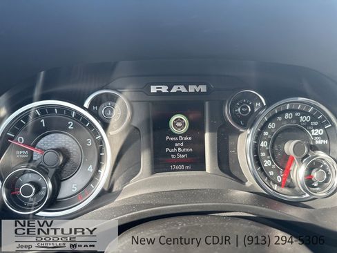 Used 2023 RAM 1500 Big Horn image 27