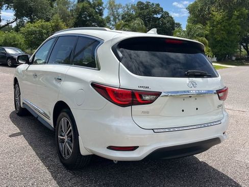 Used 2020 INFINITI QX60 Luxe w/ Essential Package image 3