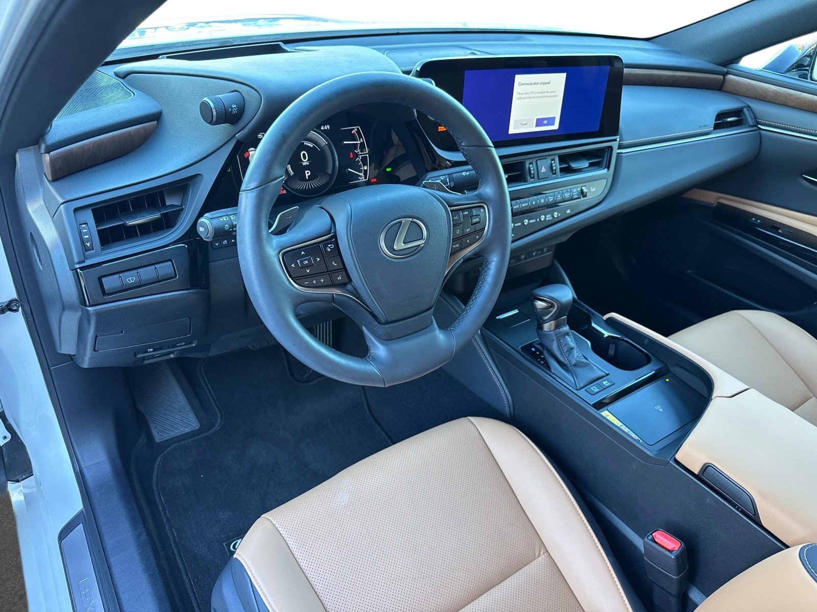 Used 2024 Lexus ES 300h w/ Premium Package FWD image 22