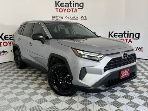 Certified 2025 Toyota RAV4 LE FWD image 3
