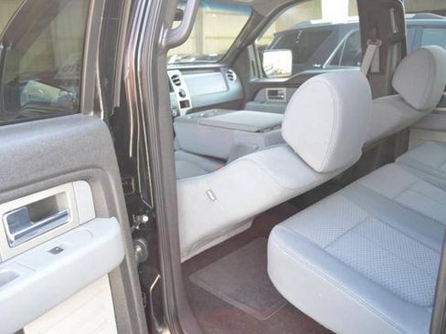 Used 2011 Ford F150 XLT w/ XLT Chrome Pkg AWD/4WD image 42
