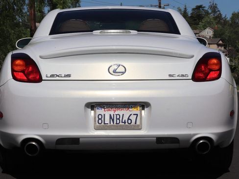 Used 2002 Lexus SC 430 Base 2dr Convertible image 18