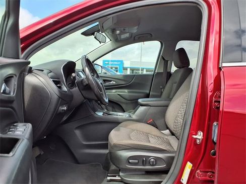Used 2018 Chevrolet Equinox LT image 20