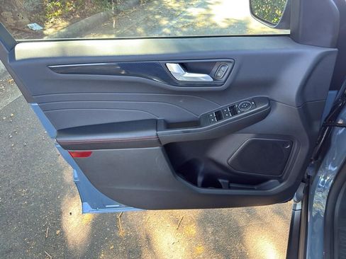 Used 2023 Ford Escape ST-Line w/ Tech Pack #1 image 16