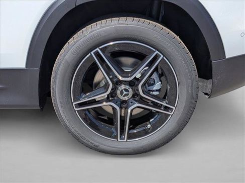 New 2026 Mercedes-Benz GLB 250 4MATIC image 10