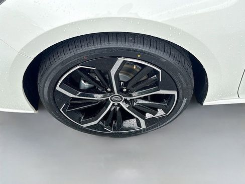 Certified 2024 Nissan Altima 2.5 SR FWD image 12