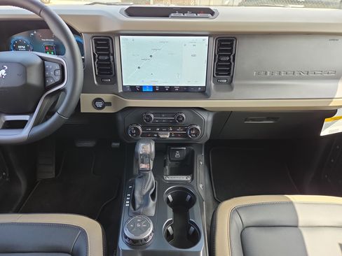 New 2026 Ford Bronco Big Bend AWD/4WD image 11