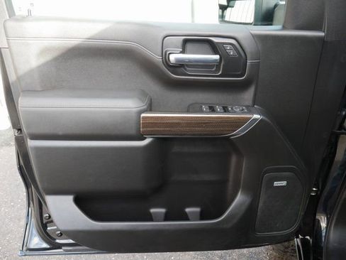 Used 2020 Chevrolet Silverado 1500 LT Trail Boss image 15