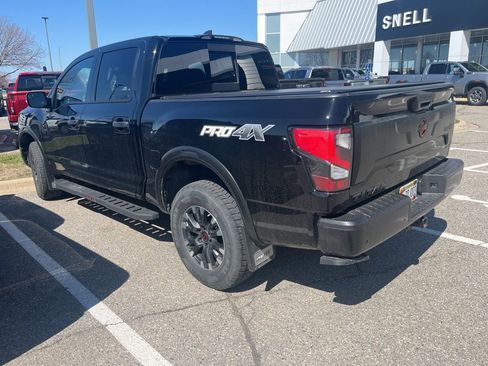 Used 2023 Nissan Titan PRO-4X w/ Pro-4x Convenience Package image 3