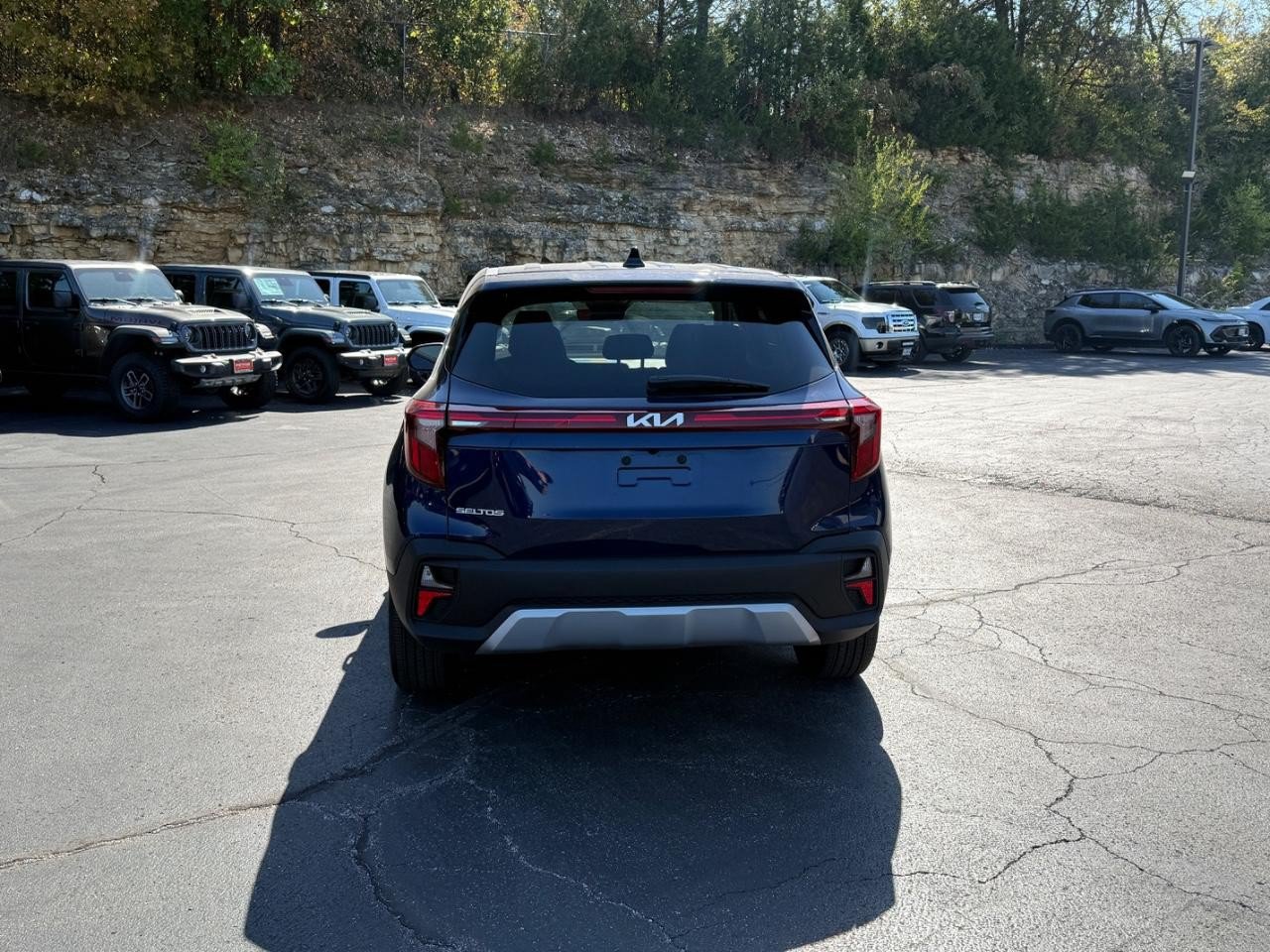 Used 2026 Kia Seltos LX FWD image 4