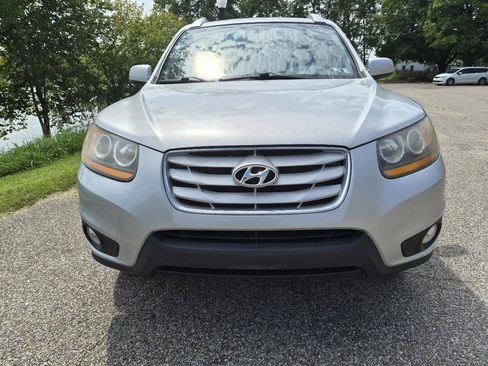 Used 2010 Hyundai Santa Fe Limited w/ Navigation Pkg 4 AWD/4WD image 3