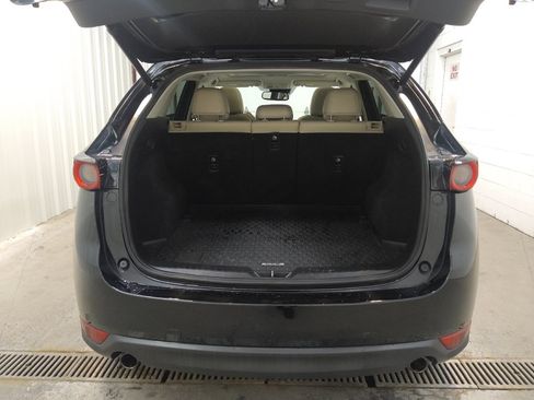 Used 2017 MAZDA CX-5 Touring w/ Preferred Equipment Package AWD/4WD image 29