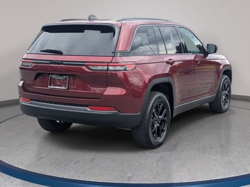 New 2026 Jeep Grand Cherokee Altitude AWD/4WD image 5
