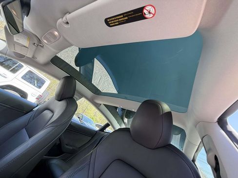 Used 2020 Tesla Model 3 Long Range image 25