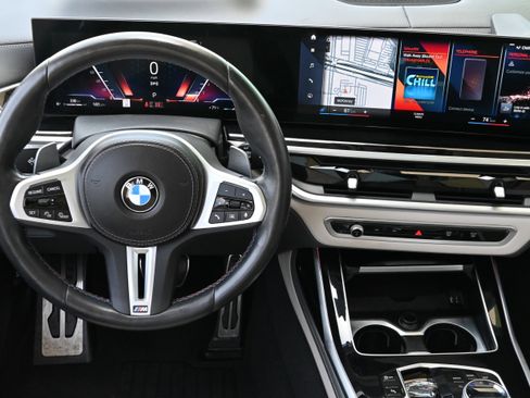 Certified 2023 BMW X7 M60i w/ Executive Package AWD/4WD image 16