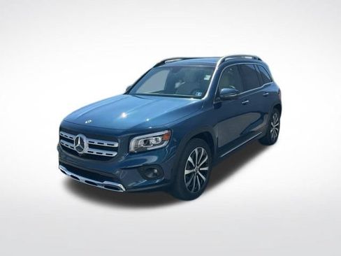 Used 2022 Mercedes-Benz GLB 250 4MATIC image 14