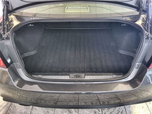 Used 2019 Subaru Legacy 2.5i Limited w/ Popular Package #2A AWD/4WD image 23
