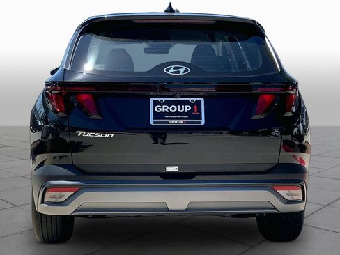 Used 2026 Hyundai Tucson SE FWD image 5