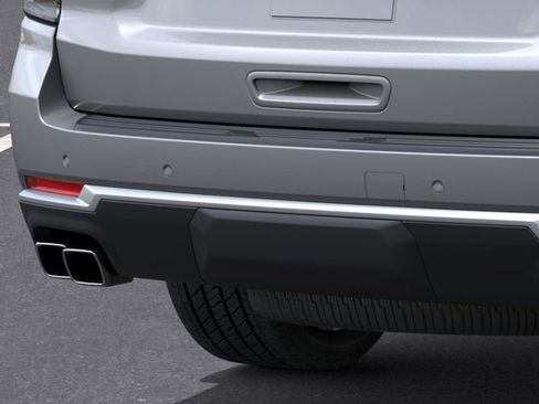 New 2026 Chevrolet Suburban High Country image 15