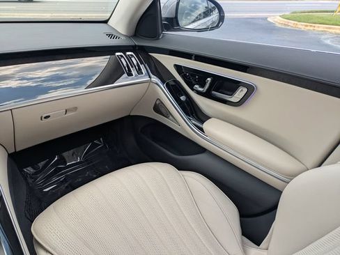 Used 2023 Mercedes-Benz S 500 4MATIC image 17
