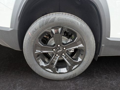 New 2026 Chevrolet Equinox LT image 27