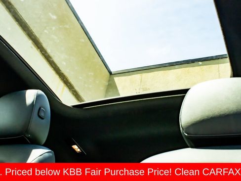 Used 2025 Mercedes-Benz CLA 250 4MATIC image 21