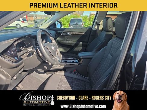 Used 2023 Buick Envision Avenir AWD/4WD image 5