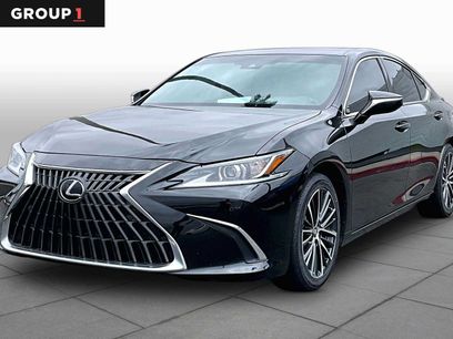 Used 2024 Lexus ES 300h w/ Premium Package