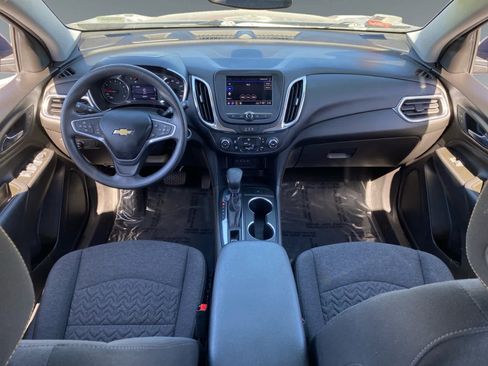 Used 2022 Chevrolet Equinox LT AWD/4WD image 10