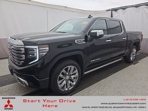 Used 2025 GMC Sierra 1500 Denali w/ Denali Reserve Package AWD/4WD image 1
